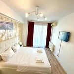 Marcony Seaview Apartman *