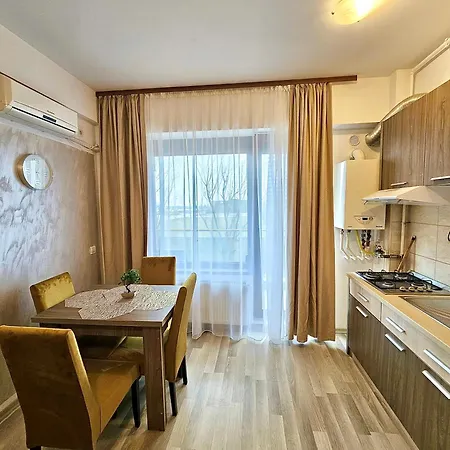 Marcony Seaview Apartment Mamaia