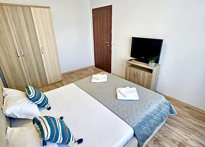 Apartment Marcony Seaview *