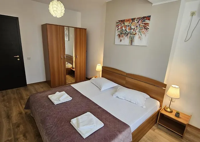 Marcony Seaview Apartment Mamaia