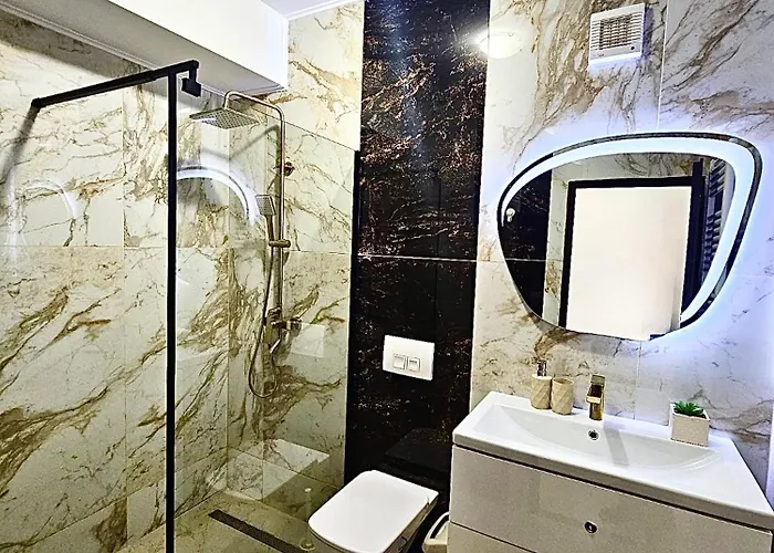 Marcony Seaview Apartment Mamaia